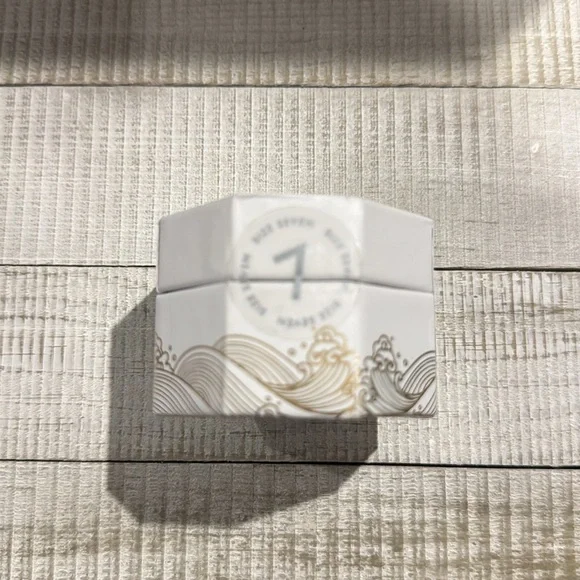 Bomb Party Resort Wear Silver Plated Lab Created White Quartz Ring - Picture 3 of 6